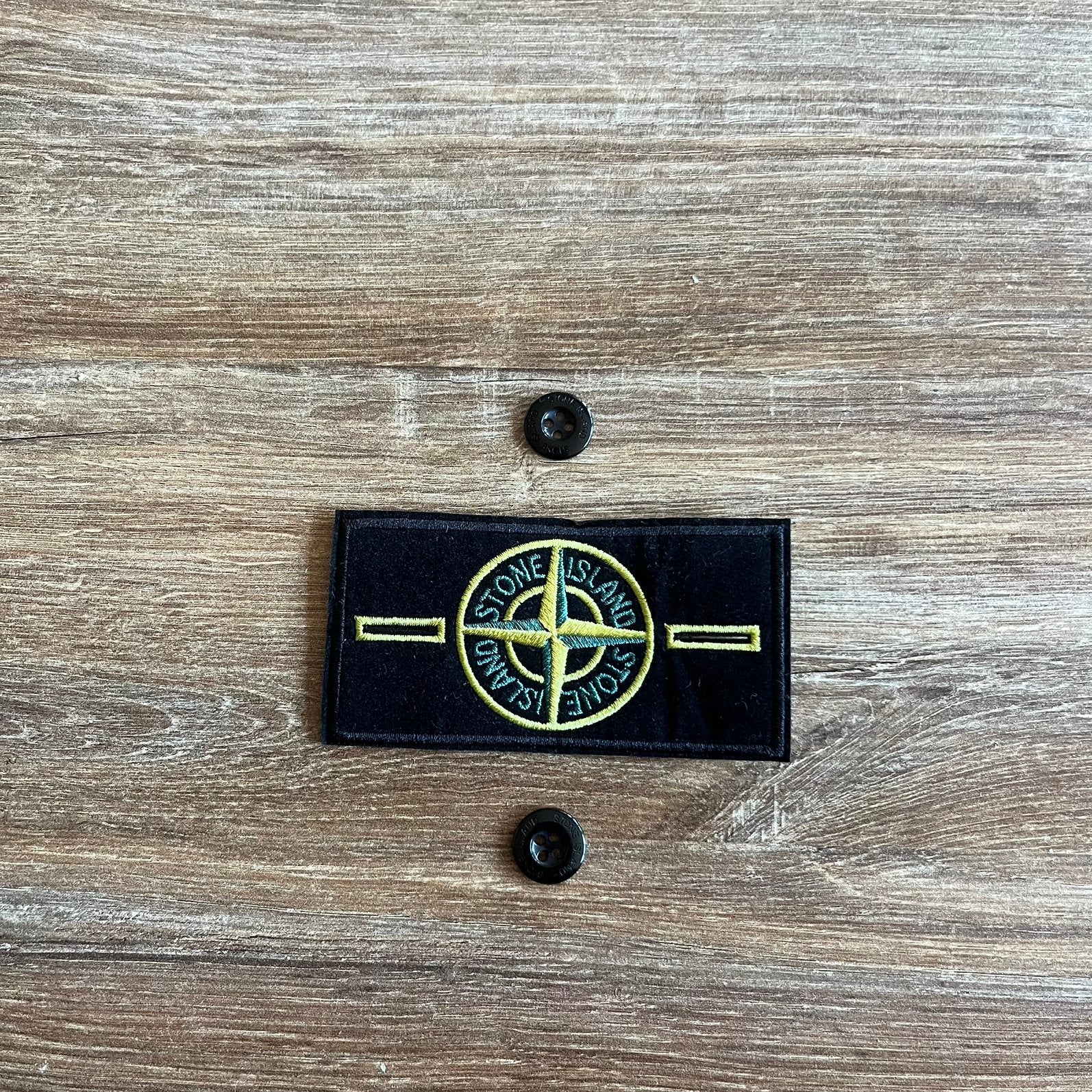 Stone Island - Badge, Ophalen of Verzenden, Nieuw, Overige maten, Zwart