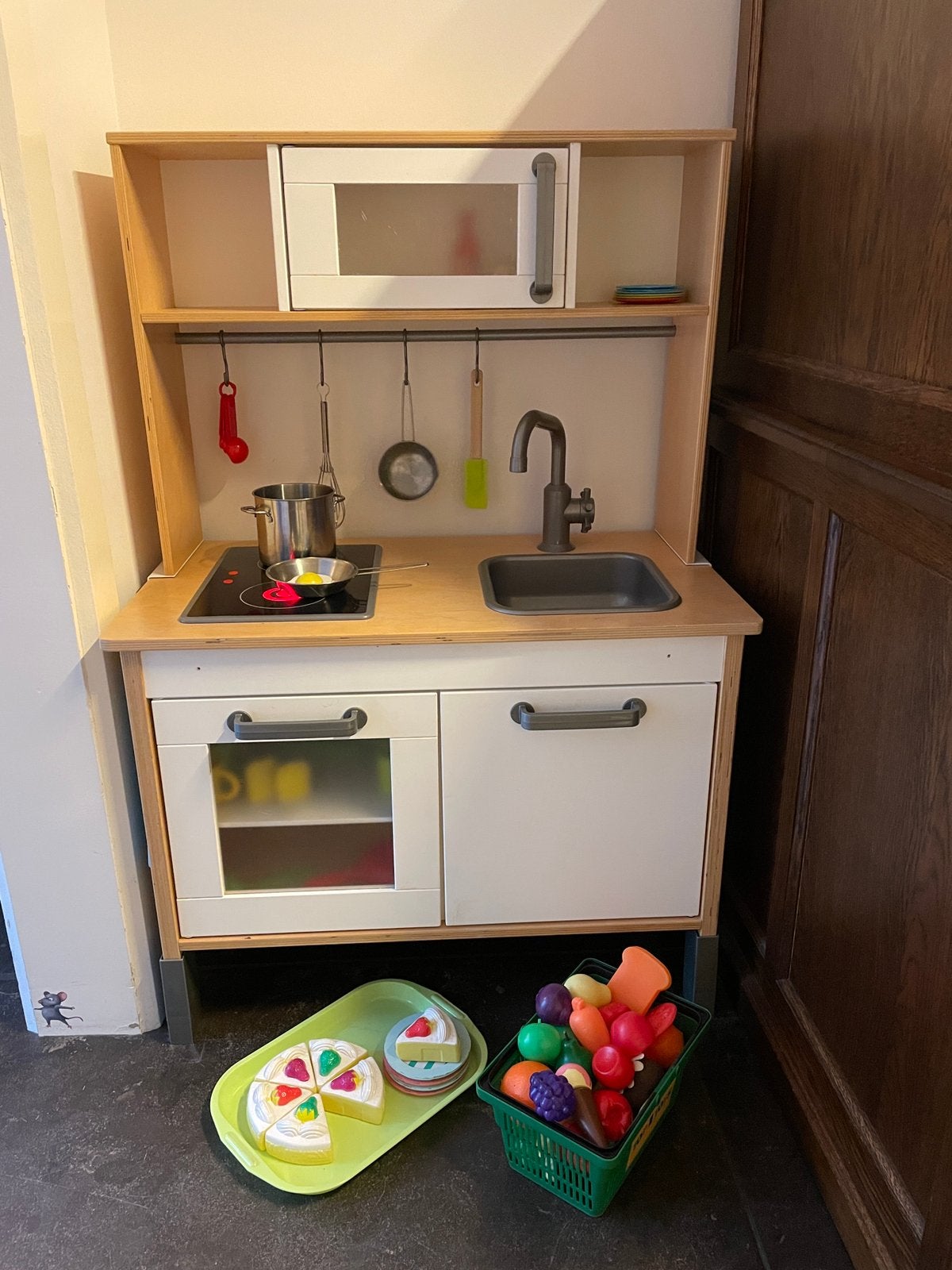 Ikea keukentje met keukenspullen, Ophalen, Zo goed als nieuw