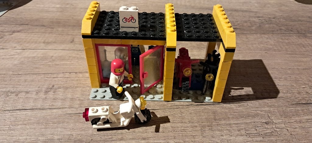 Lego 6699 Cycle Fix it shop, Inclusief minifiguren, Lego, Ophalen of Verzenden, Complete set