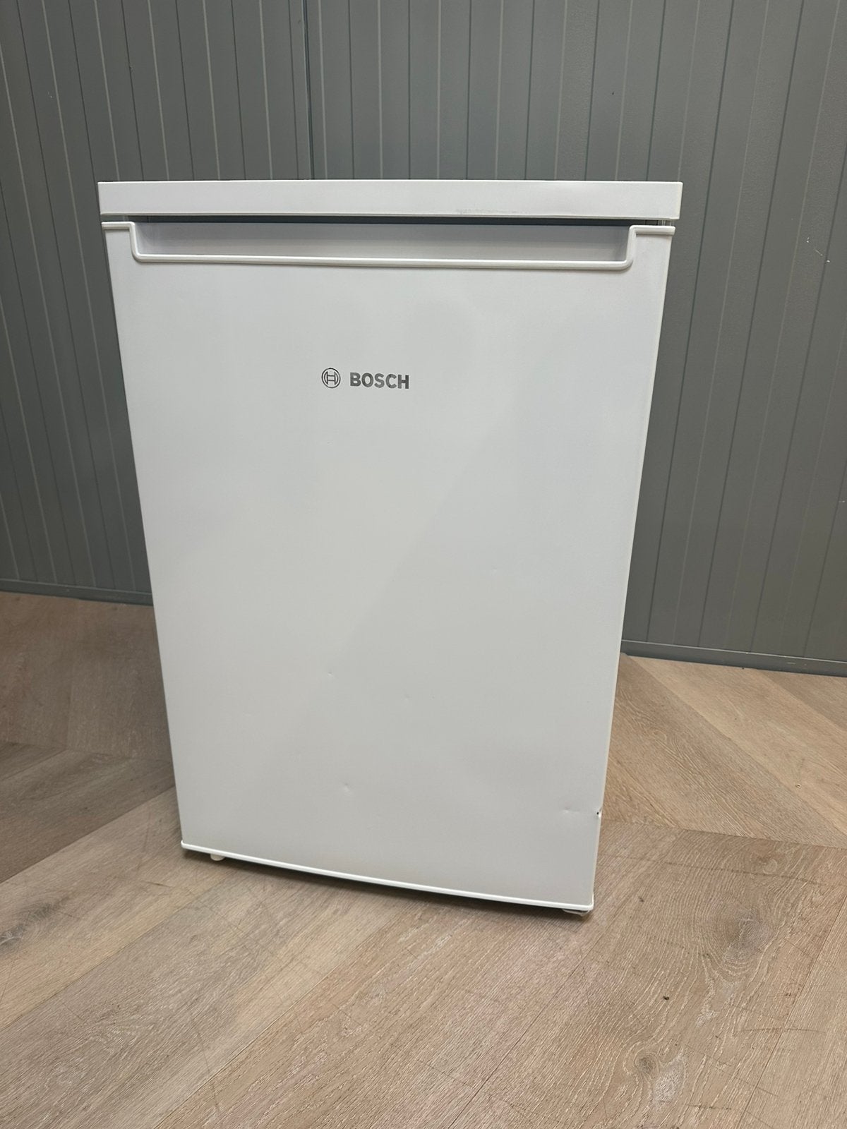 Bosch tafelmodel koelkast A+ met vriesvak inclusief Garantie, Gebruikt, 75 tot 100 liter, Ophalen of Verzenden, Energieklasse A of zuiniger
