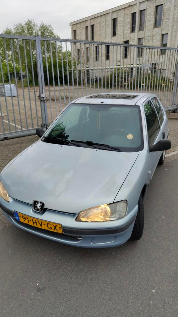 Peugeot 106 1.1 Goedkoop rijden 193500km, nieuwe distributie, Auto's, Voorwielaandrijving, 4 cilinders, Origineel Nederlands, Handgeschakeld