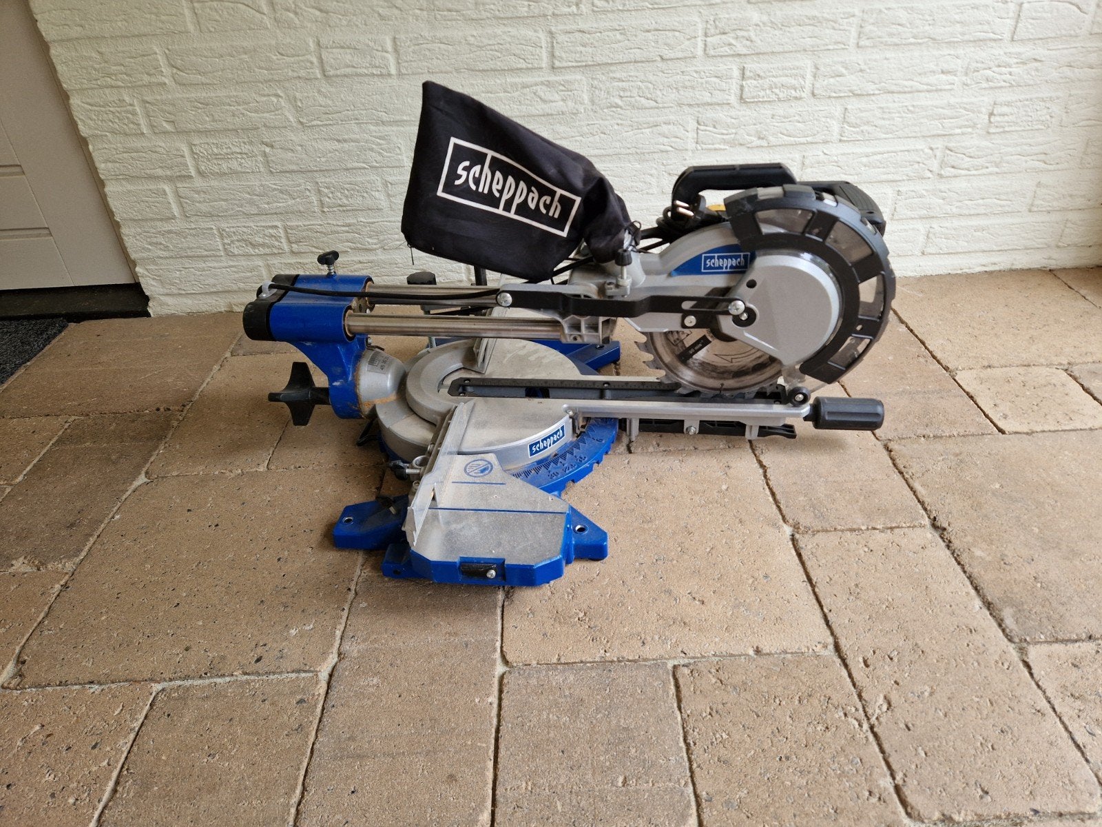 Scheppach Afkortzaag HM216SPX - Zo goed als nieuw, Ophalen, Zo goed als nieuw, Afkortzaag, 1200 watt of meer