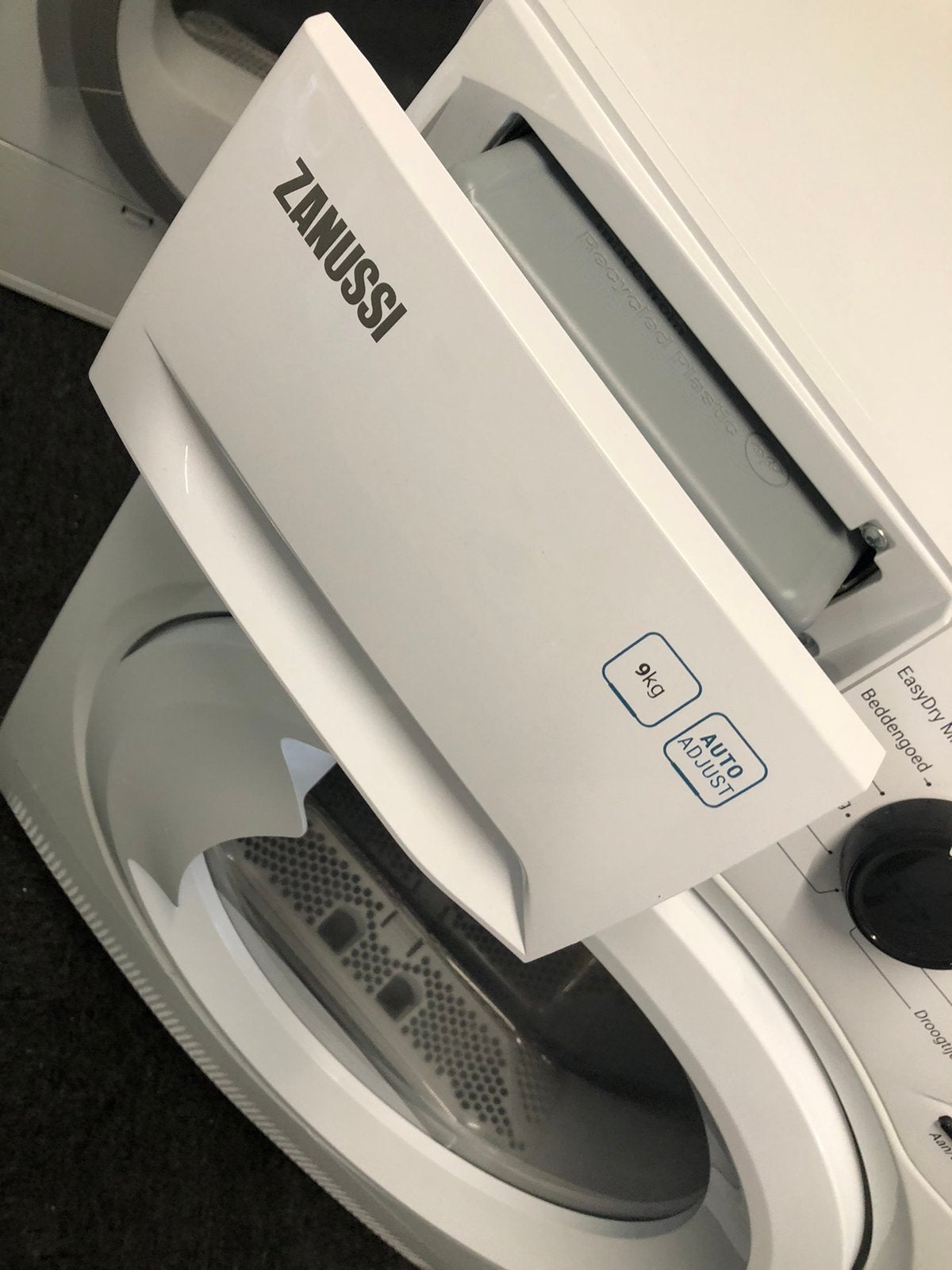 Foto 8 van DAG DEAL €275 9kg Warmtepomp droger Zanussi MET GARANTIE