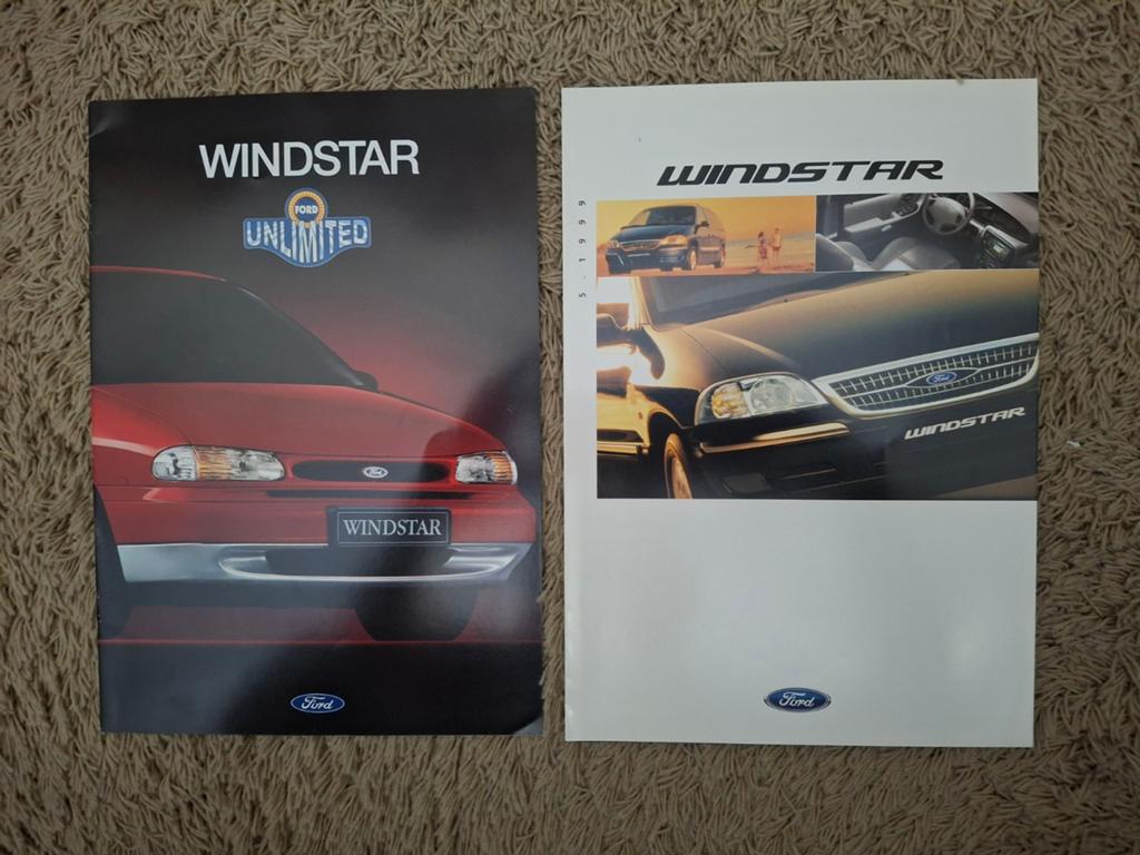 2x autofolder Ford Windstar, Verzenden, Zo goed als nieuw, Ford