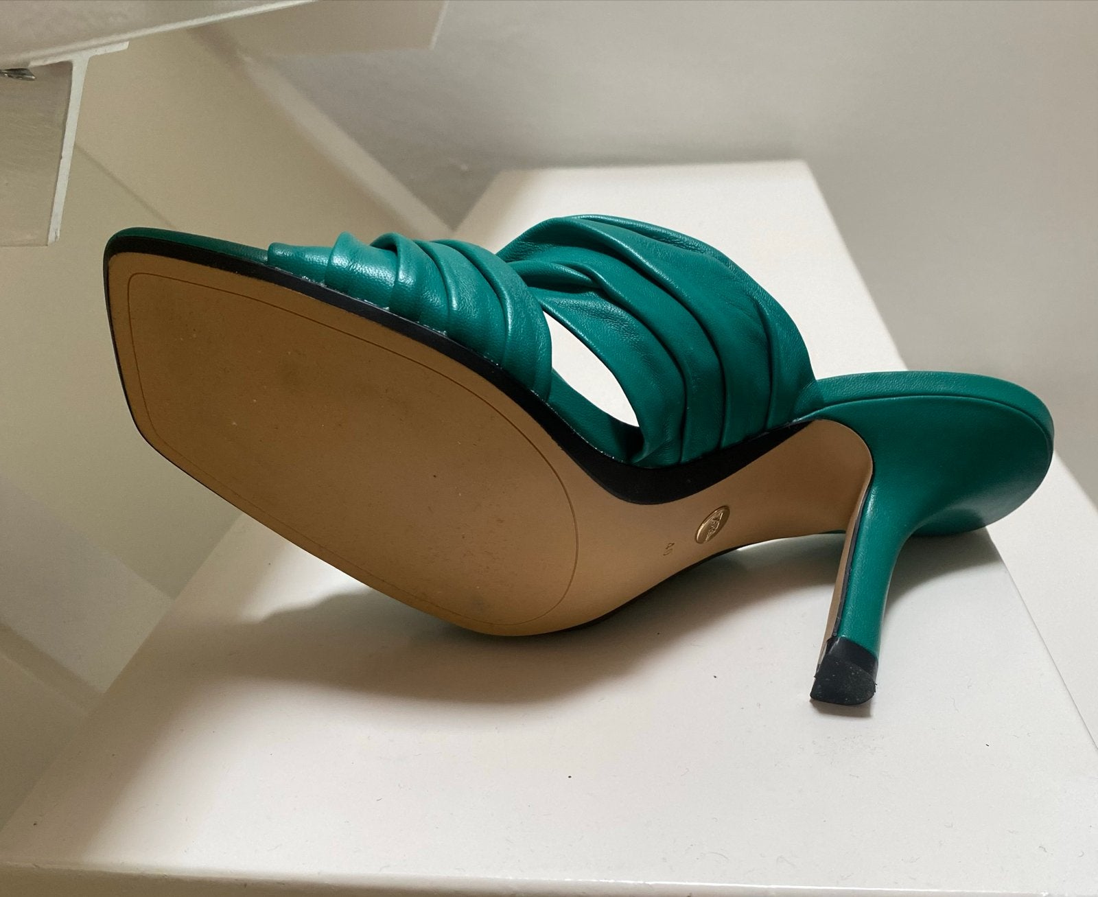 Zara Groene Muiltjes met Hak - Maat 40, Kleding | Dames, Verzenden, Nieuw, Sandalen of Muiltjes, Groen
