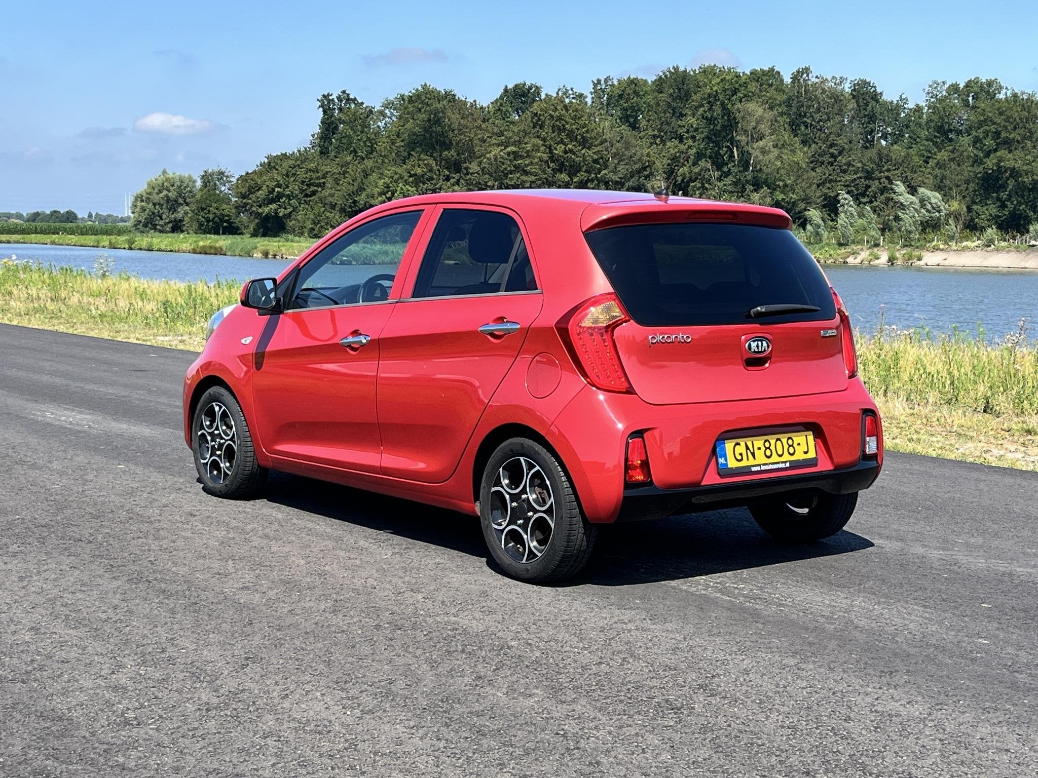Kia Picanto 1.0 CVVT First Edition Clima, cruise dealer onde, Voorwielaandrijving, Euro 5, Stof, Gebruikt