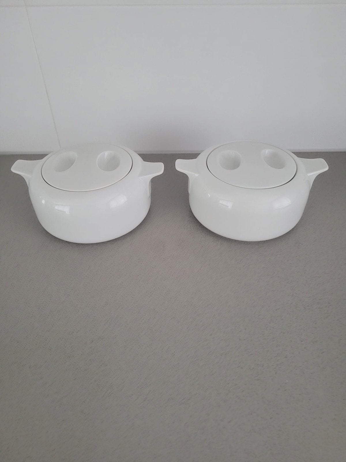 2 Arzberg dekschalen - In goede staat, Arzberg, Ophalen of Verzenden, Overige stijlen, Porselein