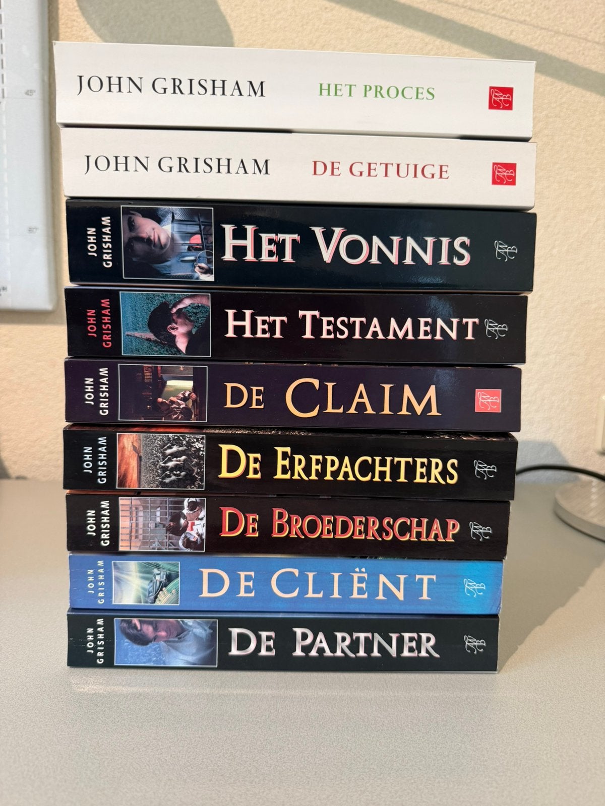 John Grisham negen boeken, Ophalen of Verzenden, Gelezen