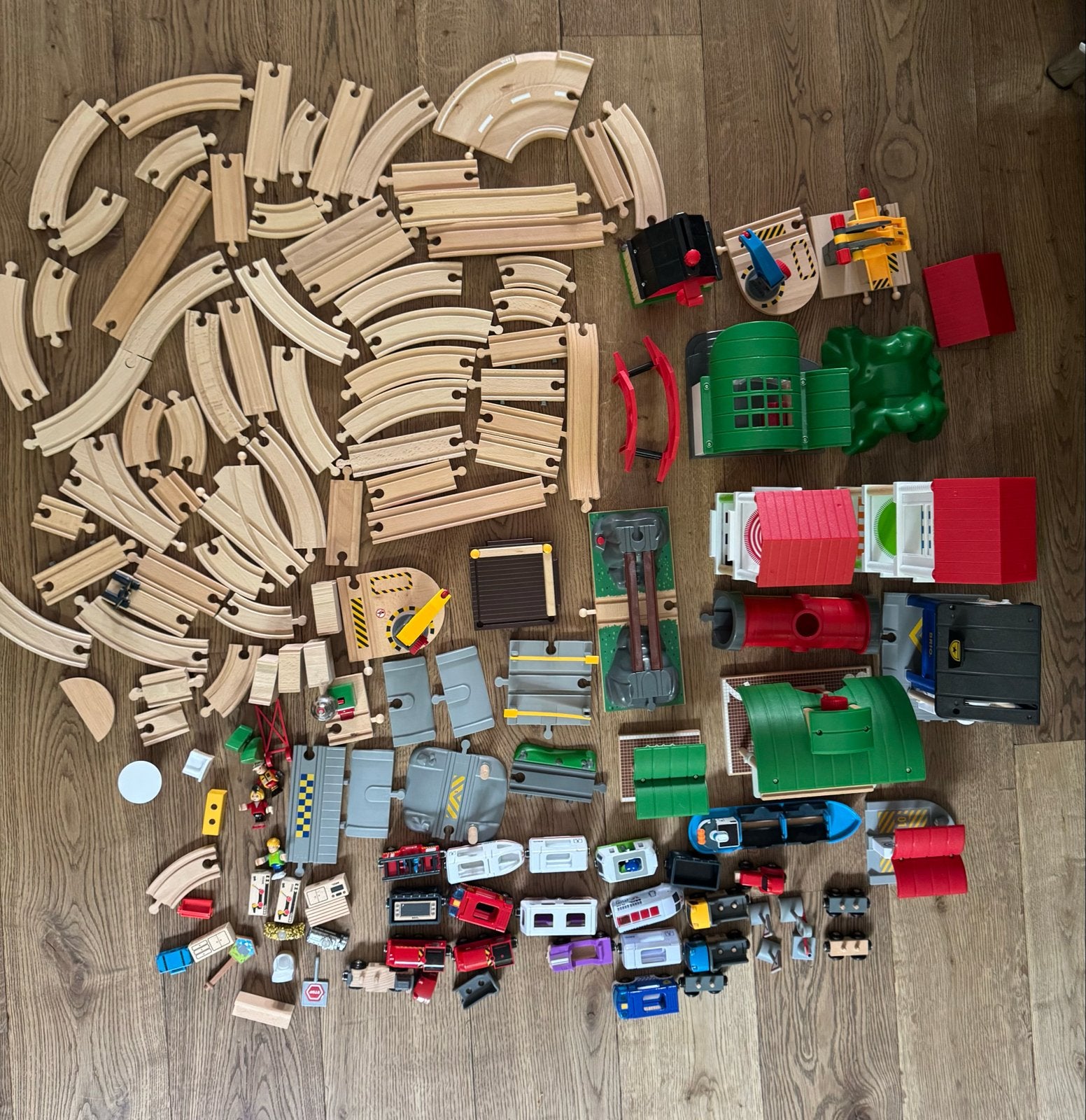 Grote Brio Treinset met Speelmat en Opbergbox, Kinderen en Baby's, Ophalen, Gebruikt, Overige typen