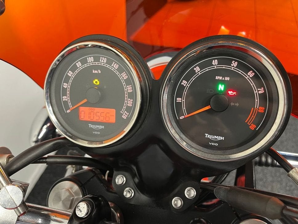 Triumph BONNEVILLE SE (bj 2012), 2 cilinders, Bedrijf, Onbekend, Meer dan 35 kW