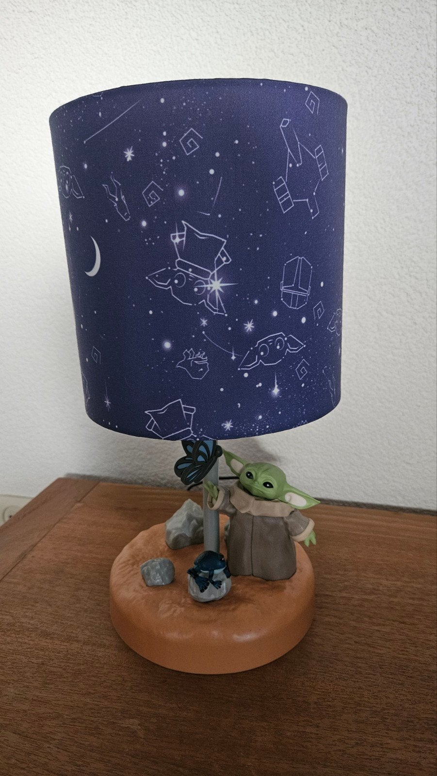 lamp: Marvel Grogu Diorama Light 34cm hoog, Ophalen, Zo goed als nieuw, Gebruiksvoorwerp