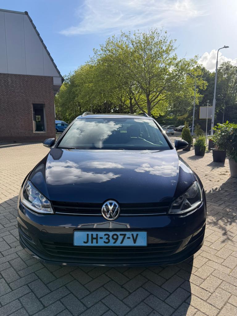 Taxi klaar Volkswagen Golf 1.6 TDI 2016 MDT CABMAN, Auto's, 4 cilinders, 700 kg, Blauw, Origineel Nederlands
