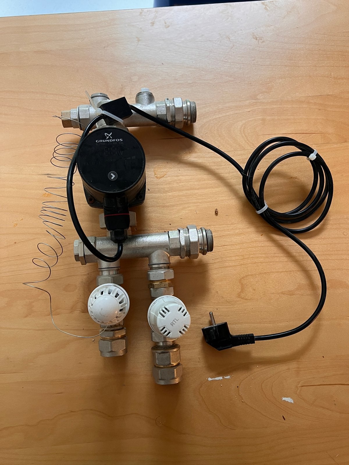 Grundfos circulatiepomp, Minder dan 30 cm, Overige typen, Minder dan 60 cm, Ophalen of Verzenden