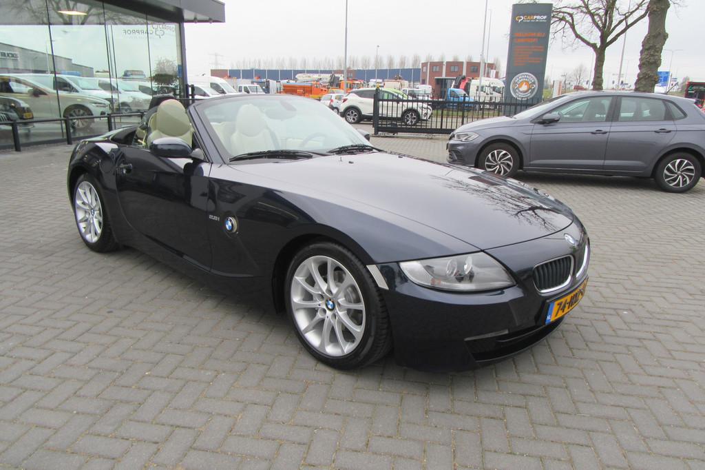 BMW Z4 Roadster 2.5i Automaat Softtop Individual Edition, Auto's, Automaat, Achterwielaandrijving, Gebruikt, 2497 cc