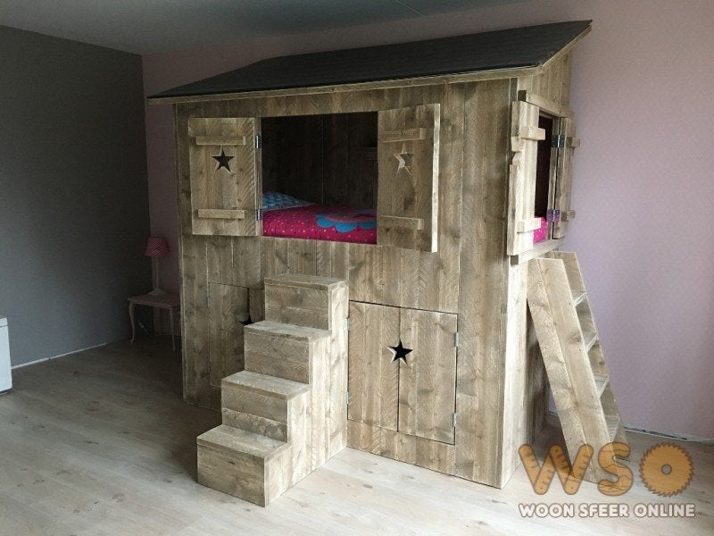 Steigerhouten bedstee voor 2 kinderen – zo goed als nieuw, Ophalen, Zo goed als nieuw, Hoogslaper