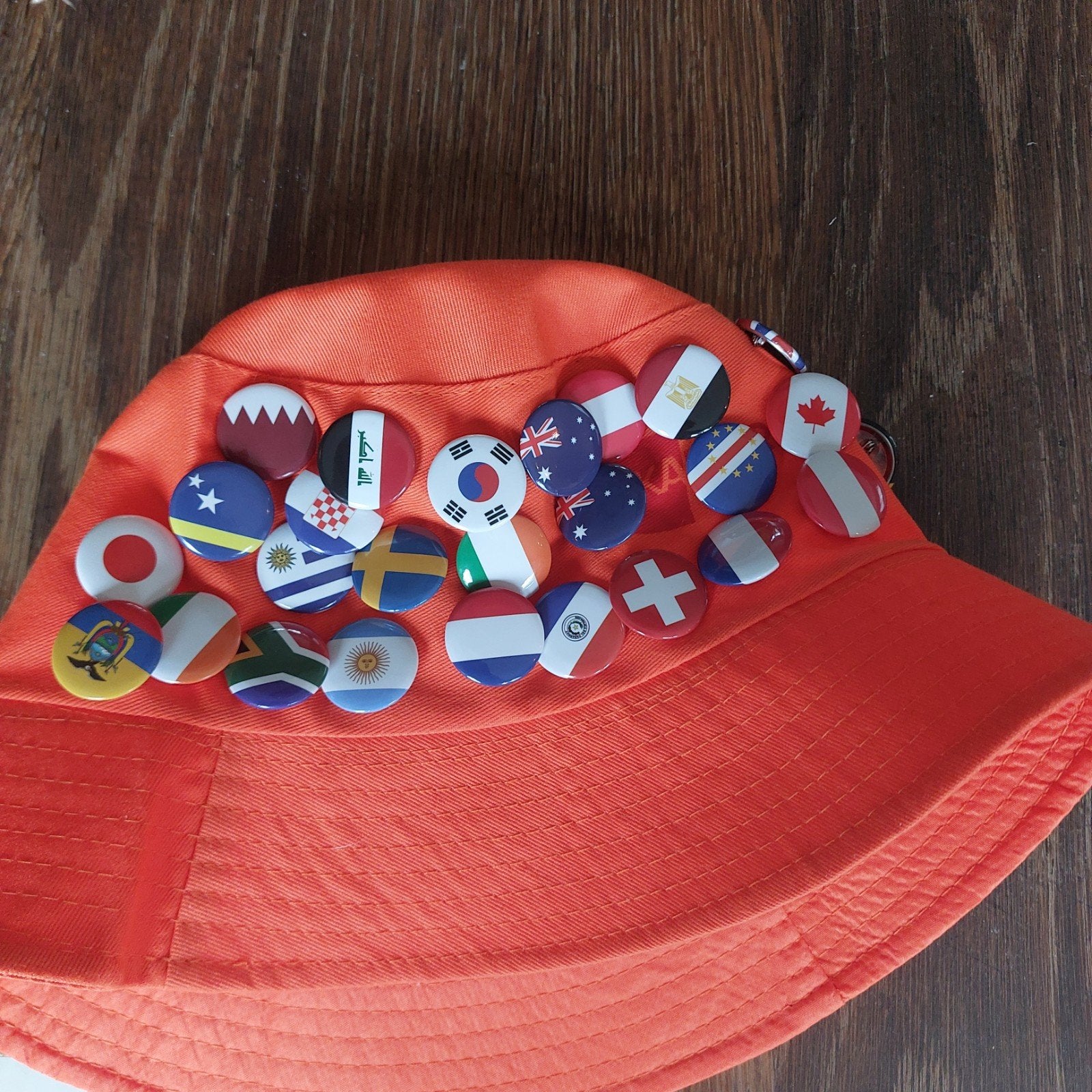 Deka buttons wk voetbal, Ophalen, Losse flippo's