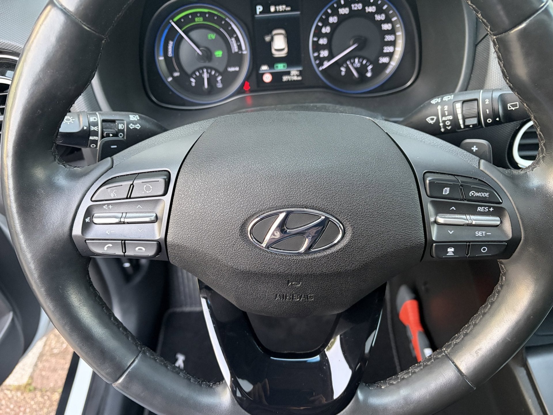Foto 25 van Hyundai Kona 1.6 GDI HEV Premium