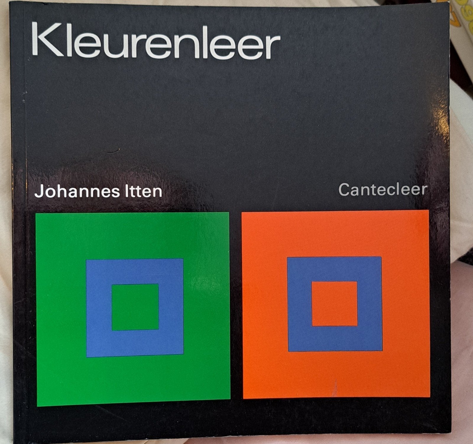 Kleurenleer - Johannes Itten (Kunst der Farbe), Ophalen of Verzenden, Gelezen, Overige onderwerpen, Johannes Itten