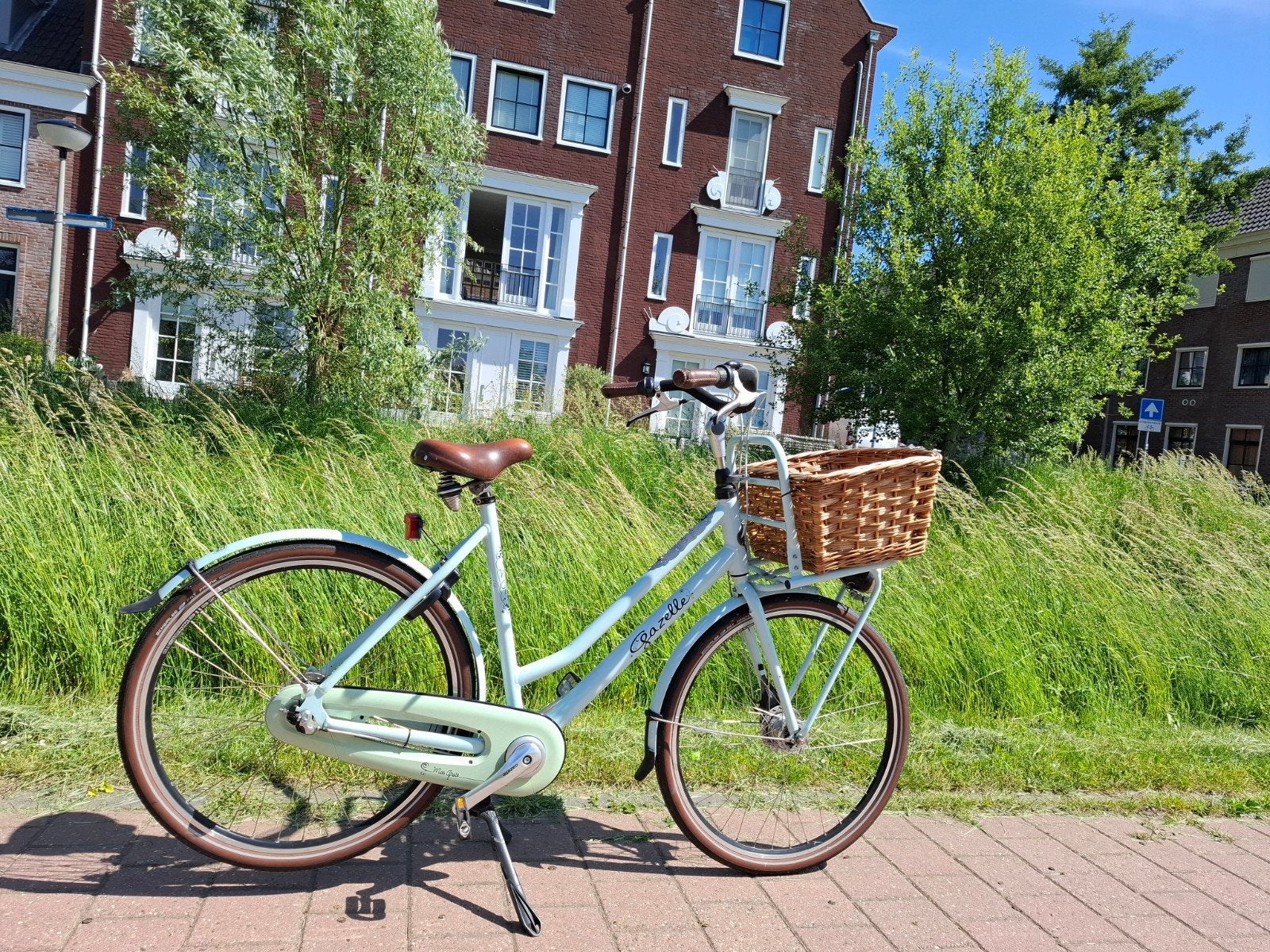 Gazelle Miss Grace damesfiets met mand - Zo goed als nieuw, Fietsen en Brommers, Fietsen | Dames | Damesfietsen, Ophalen of Verzenden