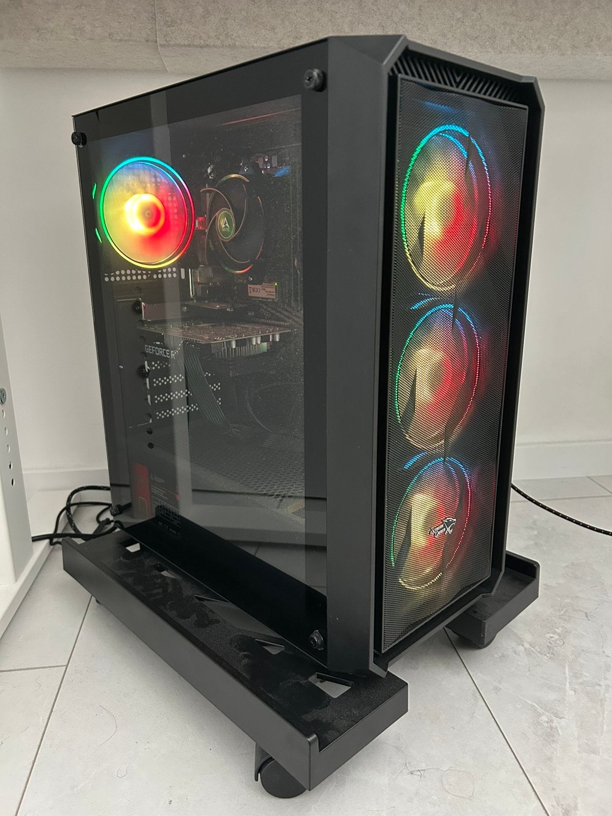 Gaming pc met gratis monitor en gaming steeringwheel erbij, Computers en Software, Desktop Pc's, Ophalen, Zo goed als nieuw, Gaming