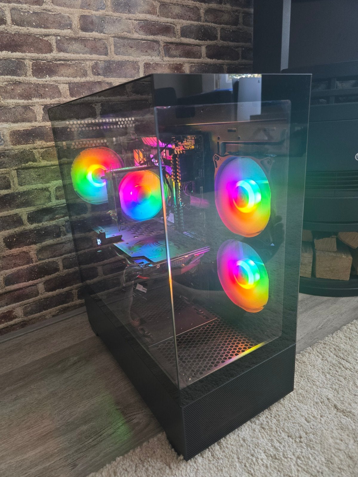 Gaming PC: Ryzen 5 3600, GTX 1060 6GB, 16GB RAM, 2.3TB, Computers en Software, Desktop Pc's, Ophalen, Gebruikt, Custom Build, 2.3 TB