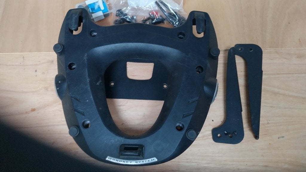 Givi topkoffersteun voor BMW motor type 1150GS, Ophalen, Gebruikt