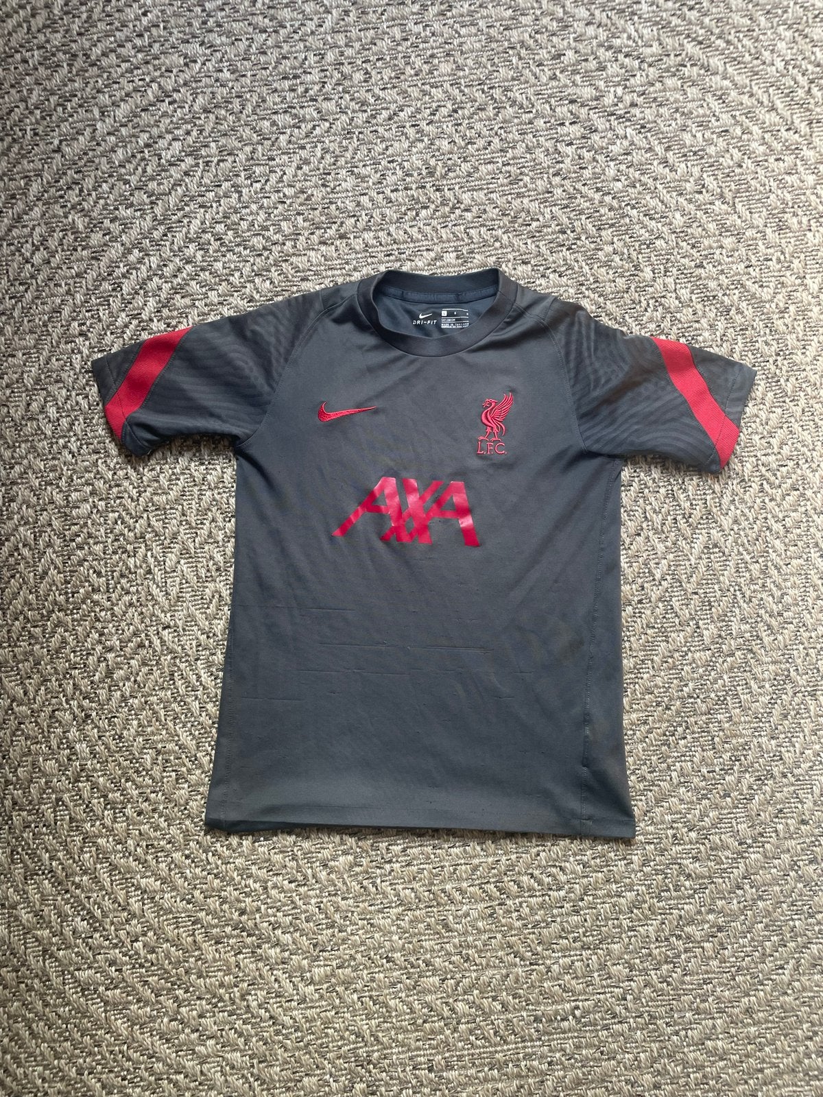 Liverpool traningshirt, Maat XS of kleiner, Ophalen of Verzenden, Shirt