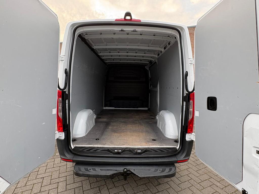 Mercedes-Benz Sprinter 214CDI 143PK L2H1 Cruisecontrol / Air, Auto's, Bestelauto's, Stof, Gebruikt, Wit, Mercedes-Benz