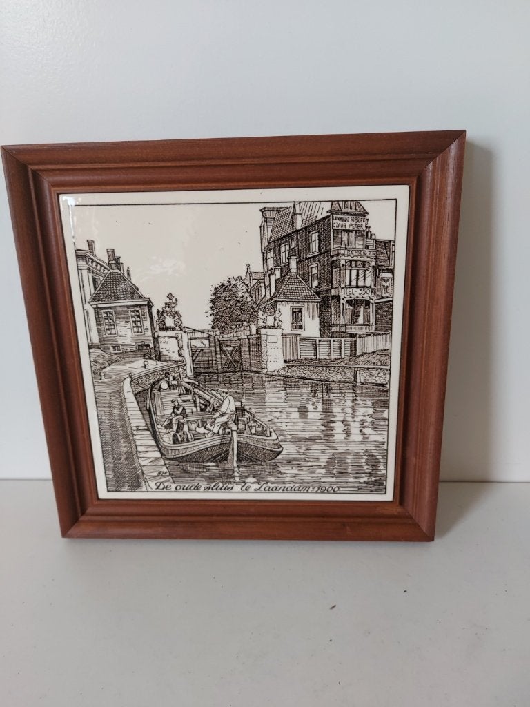 Vintage porceleinen tegel van de oude sluis te Zaandam, Antiek en Kunst, Curiosa en Brocante, Ophalen of Verzenden