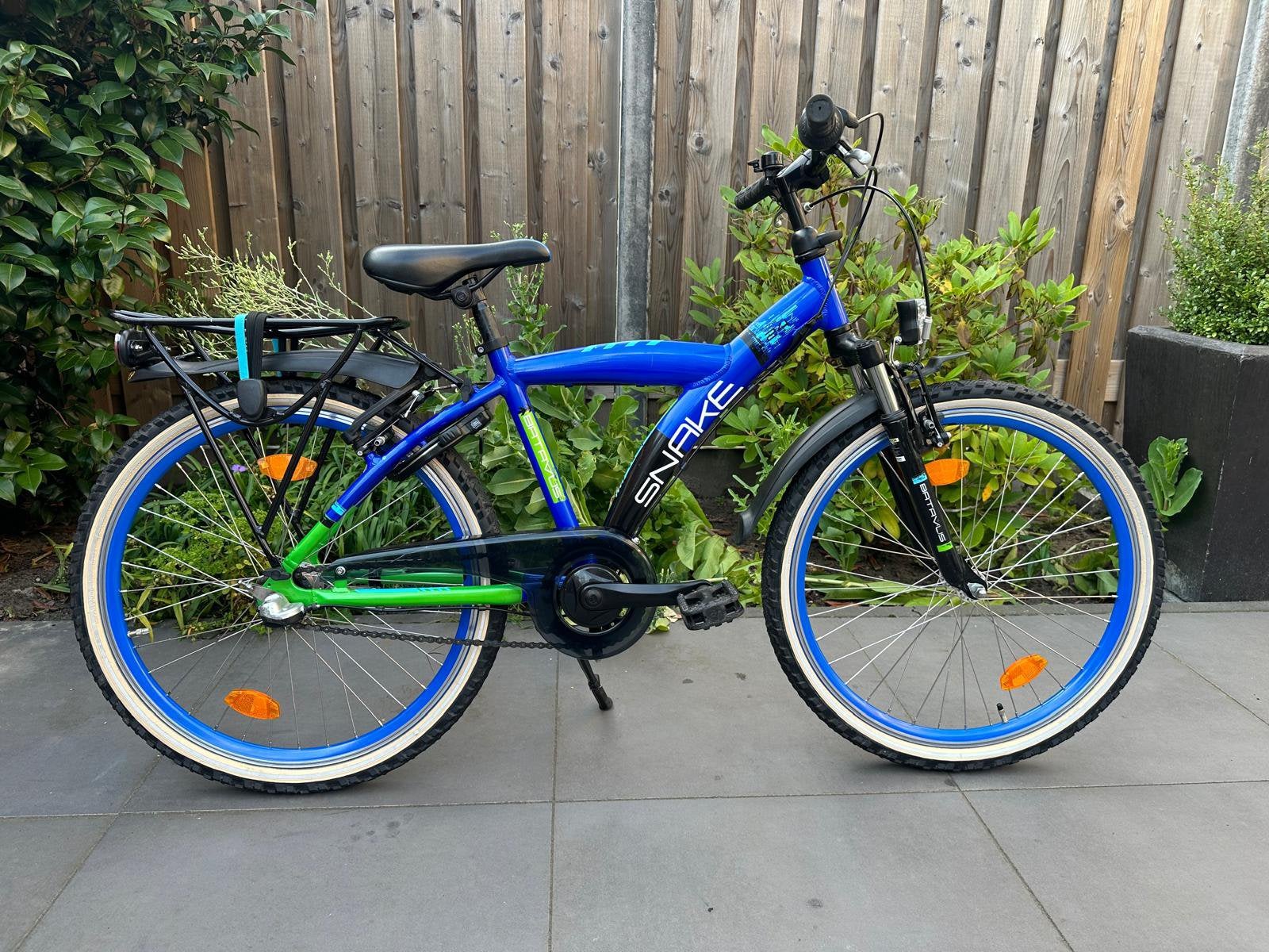 Batavus snake 24 inch jongensfiets 3 versnellingen, Ophalen, Zo goed als nieuw, 24 inch, Handrem