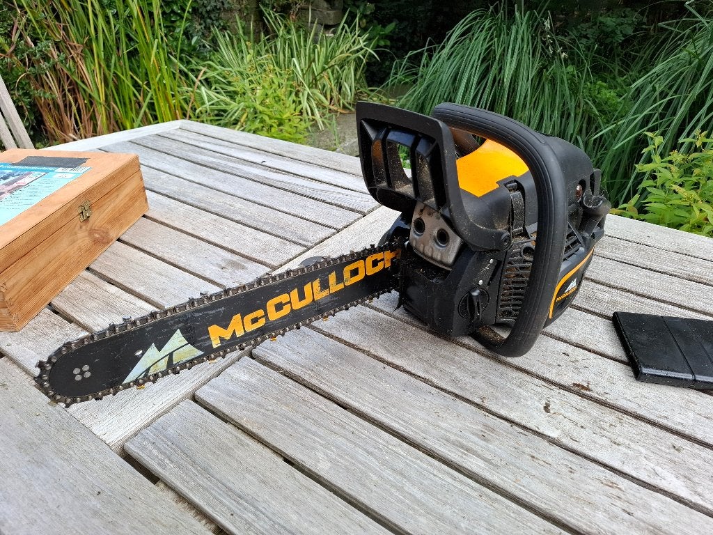 Foto 3 van Stihl veilgheidshelm met scherm en oordoppen
