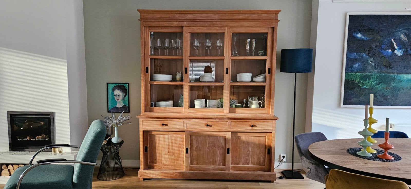 Teakhouten buffetkast met vitrine en veel opbergruimte, Ophalen, Gebruikt, 200 cm of meer, Glas