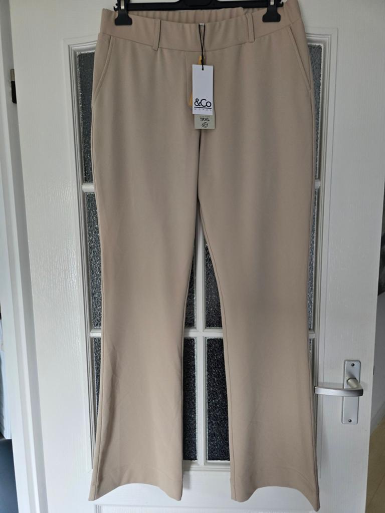 Nieuw &co woman andcowoman and cowoman xl broek flair creme, Beige, Maat 46/48 (XL) of groter, Nieuw, Ophalen of Verzenden