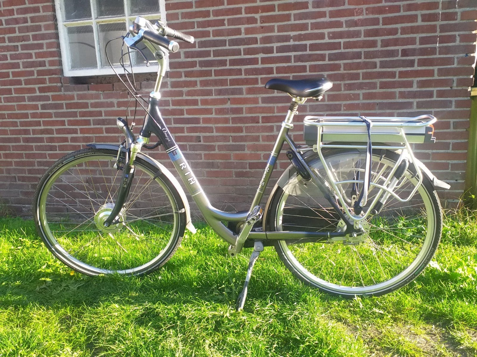 RIH elektrische damesfiets, Gebruikt, 59 cm of meer, 30 tot 50 km per accu, Ophalen