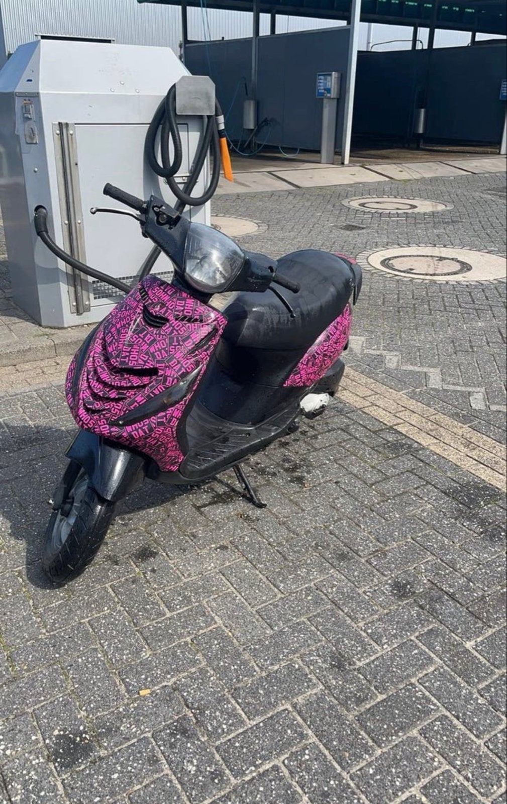 Piaggio Zip 4-takt 80cc - Goed onderhouden met extra's, Fietsen en Brommers, Brommeronderdelen | Scooters, Ophalen of Verzenden
