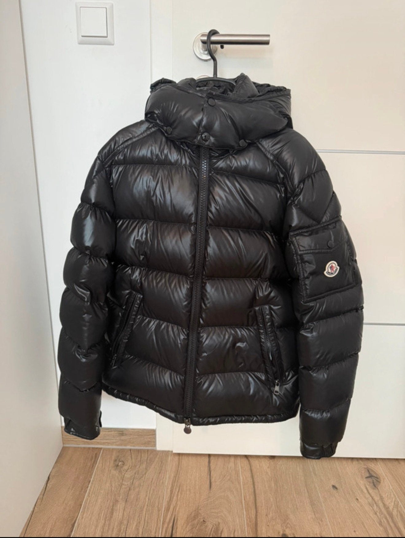 Moncler maya, Kleding | Heren, Jassen | Winter, Ophalen of Verzenden, Nieuw, Maat 56/58 (XL), Zwart