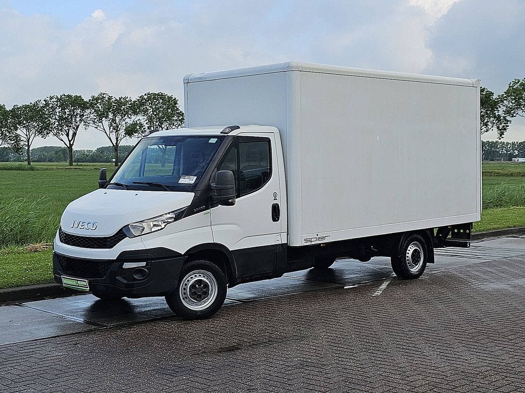 IVECO DAILY 35 S, Gebruikt, Iveco, Wit, Bedrijf