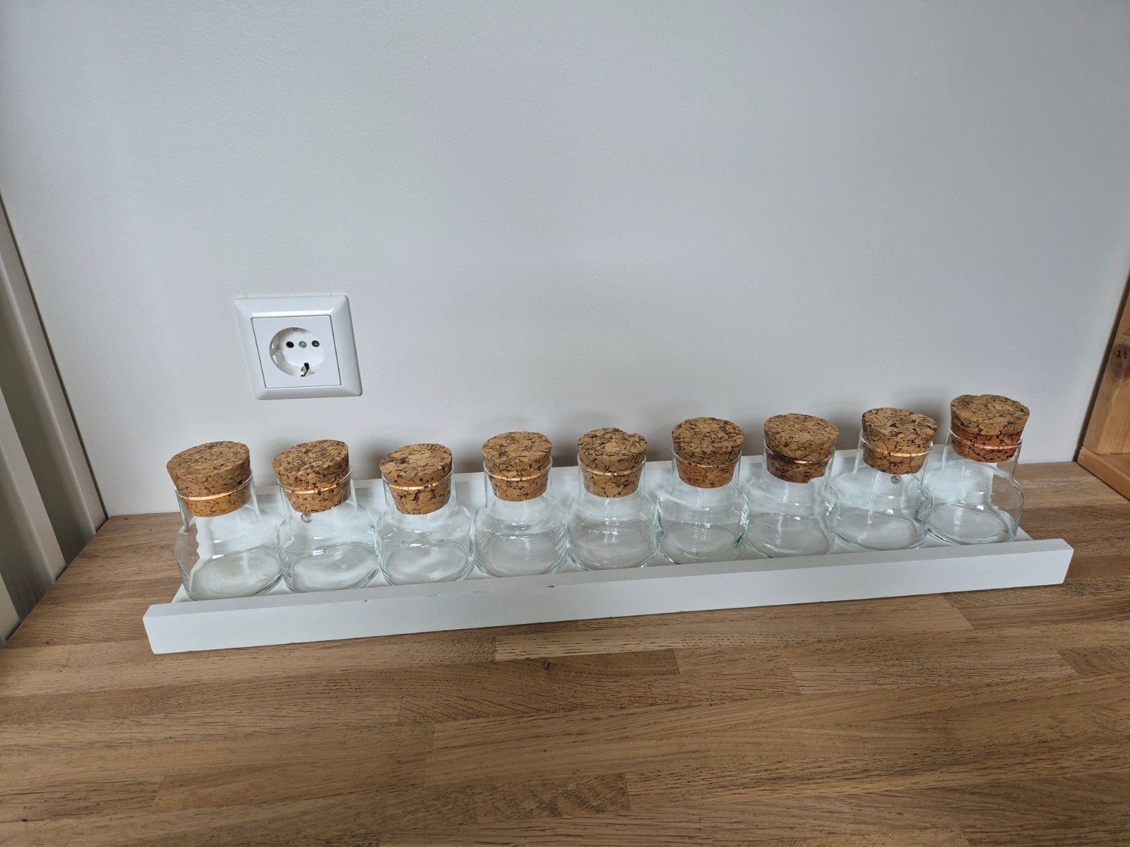 kruidenpotjes op plank, Ophalen, Voorraadpot, Wit, Glas