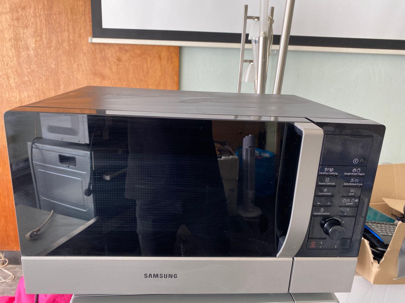 Samsung combimagnetron CE107M, Witgoed en Apparatuur, Magnetrons, Ophalen, Zo goed als nieuw