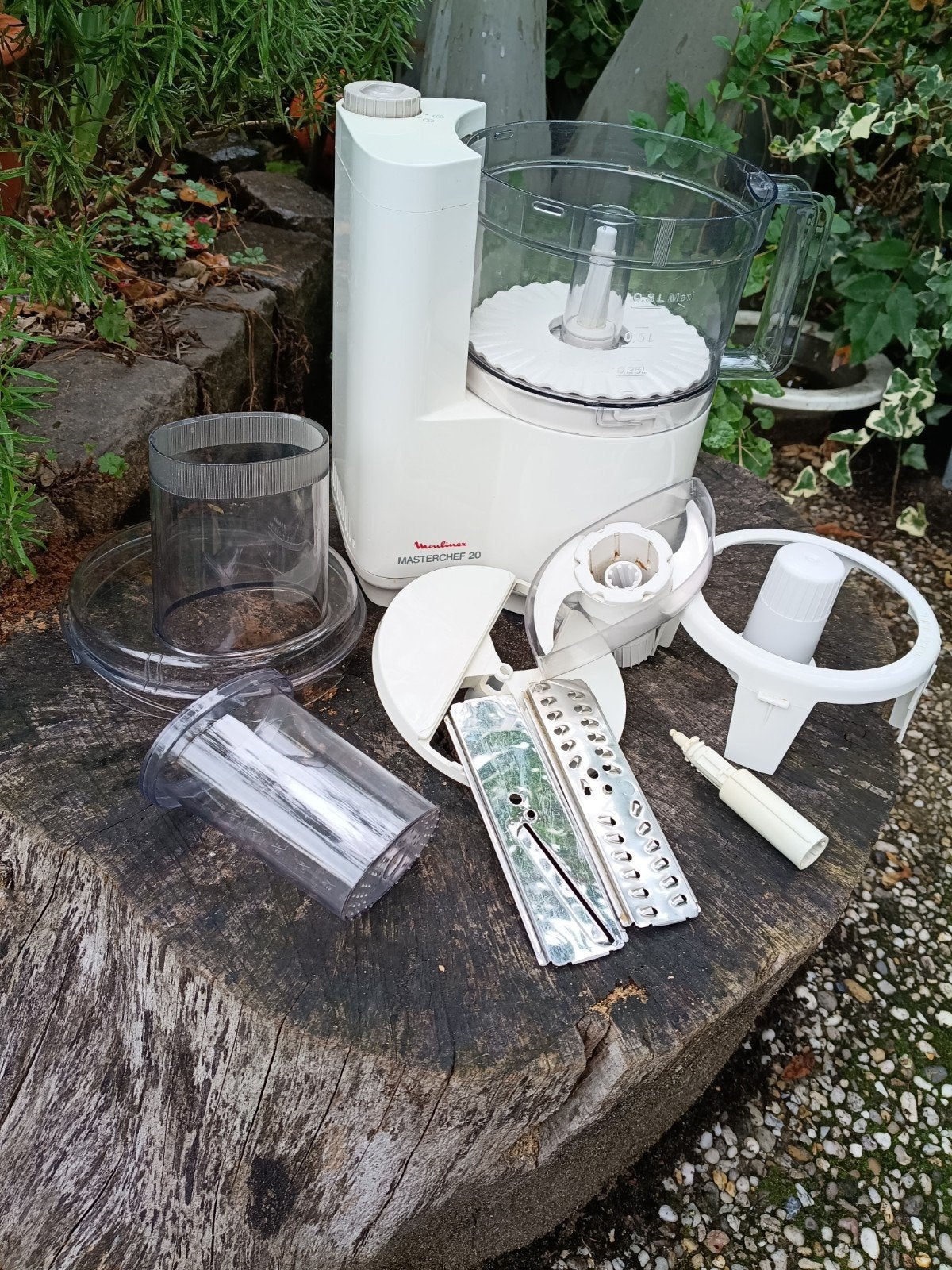 Huizen - Goede Moulinex Masterchef Keukenmachine, Minder dan 1 liter, Ophalen of Verzenden, Zo goed als nieuw, 1 snelheid
