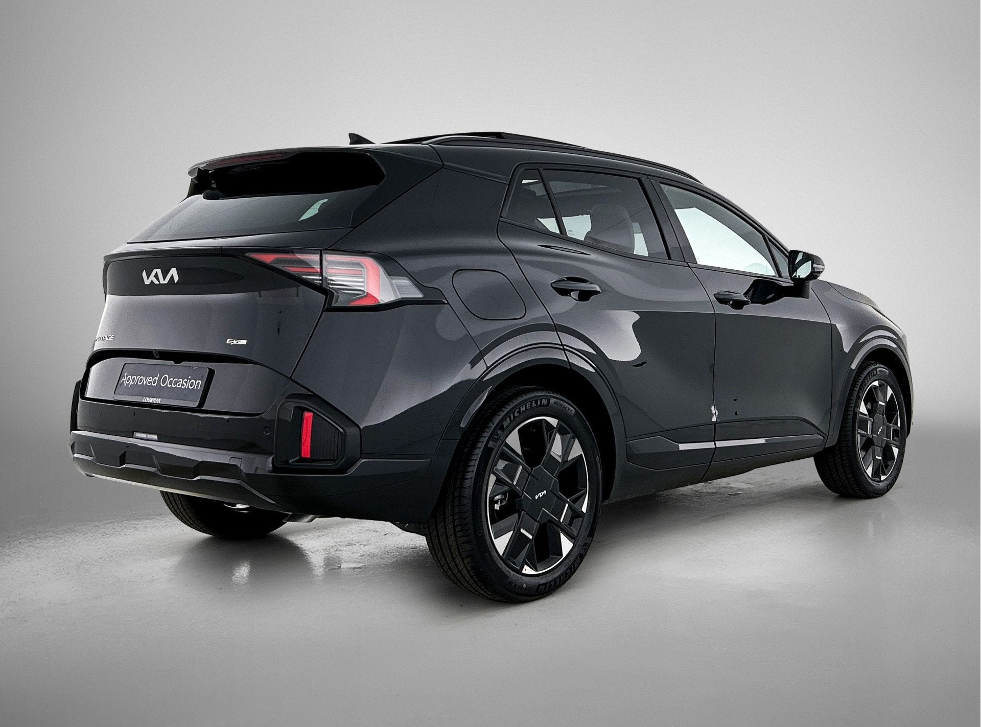 Kia Sportage 1.6 T-GDi Plug-in Hybrid GT-PlusLine Panoramada, 12 maanden, 4 cilinders, Zwart, Bedrijf