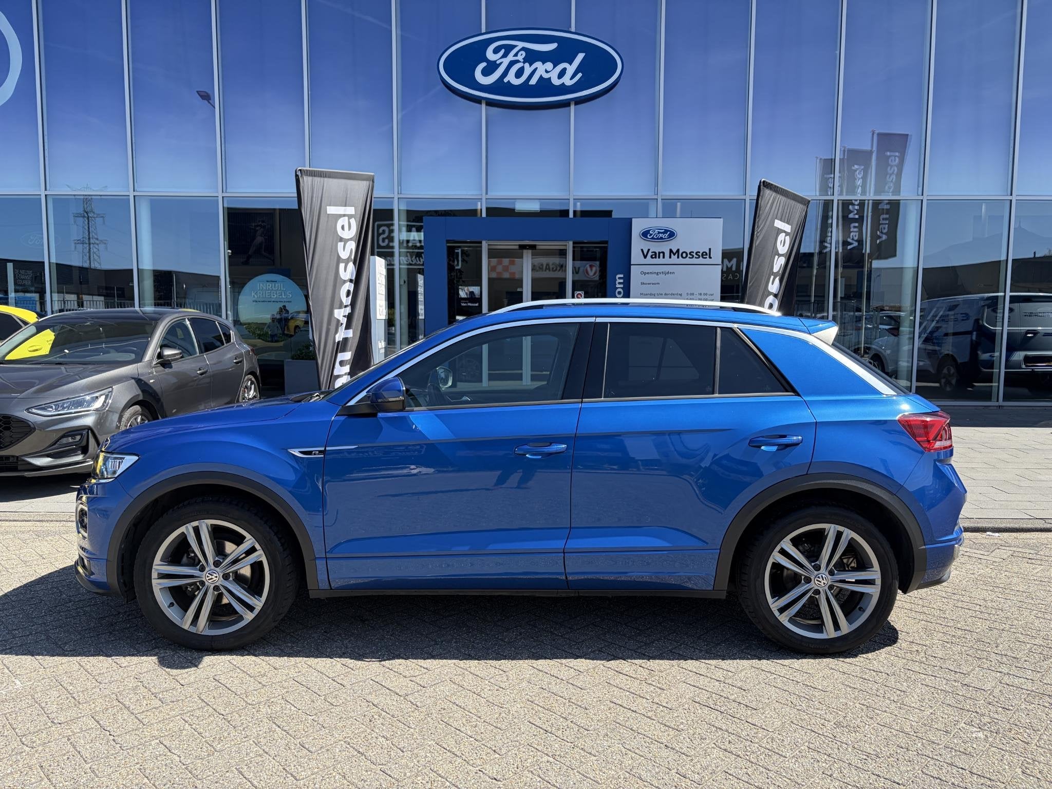Volkswagen T-Roc 1.5 TSI Sport | NAVIGATIE | ADAPTIVE CRUISE, Auto's, Volkswagen, Voorwielaandrijving, 12 maanden, Euro 6, 4 cilinders