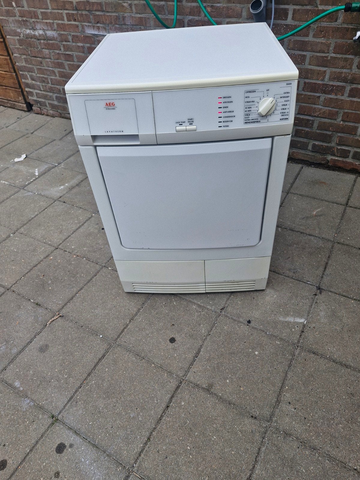 AEG CONDENS DROGER, Ophalen, 6 tot 8 kg, Gebruikt, Voorlader