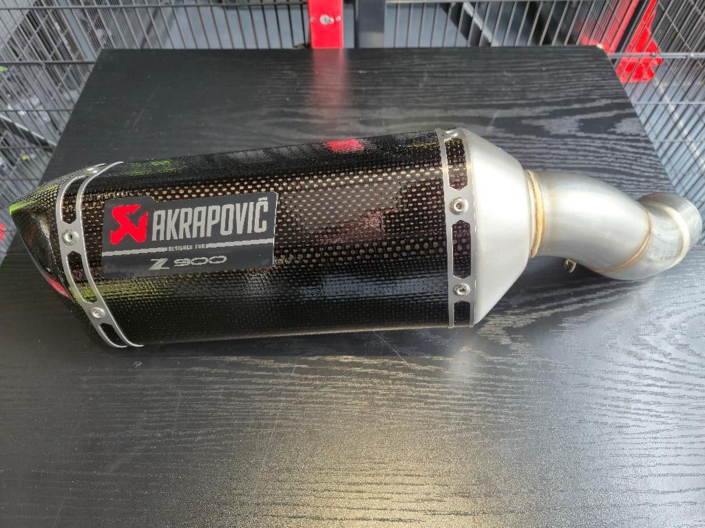 Akrapovic Kawasaki Z900 Uitlaatdemper, Ophalen