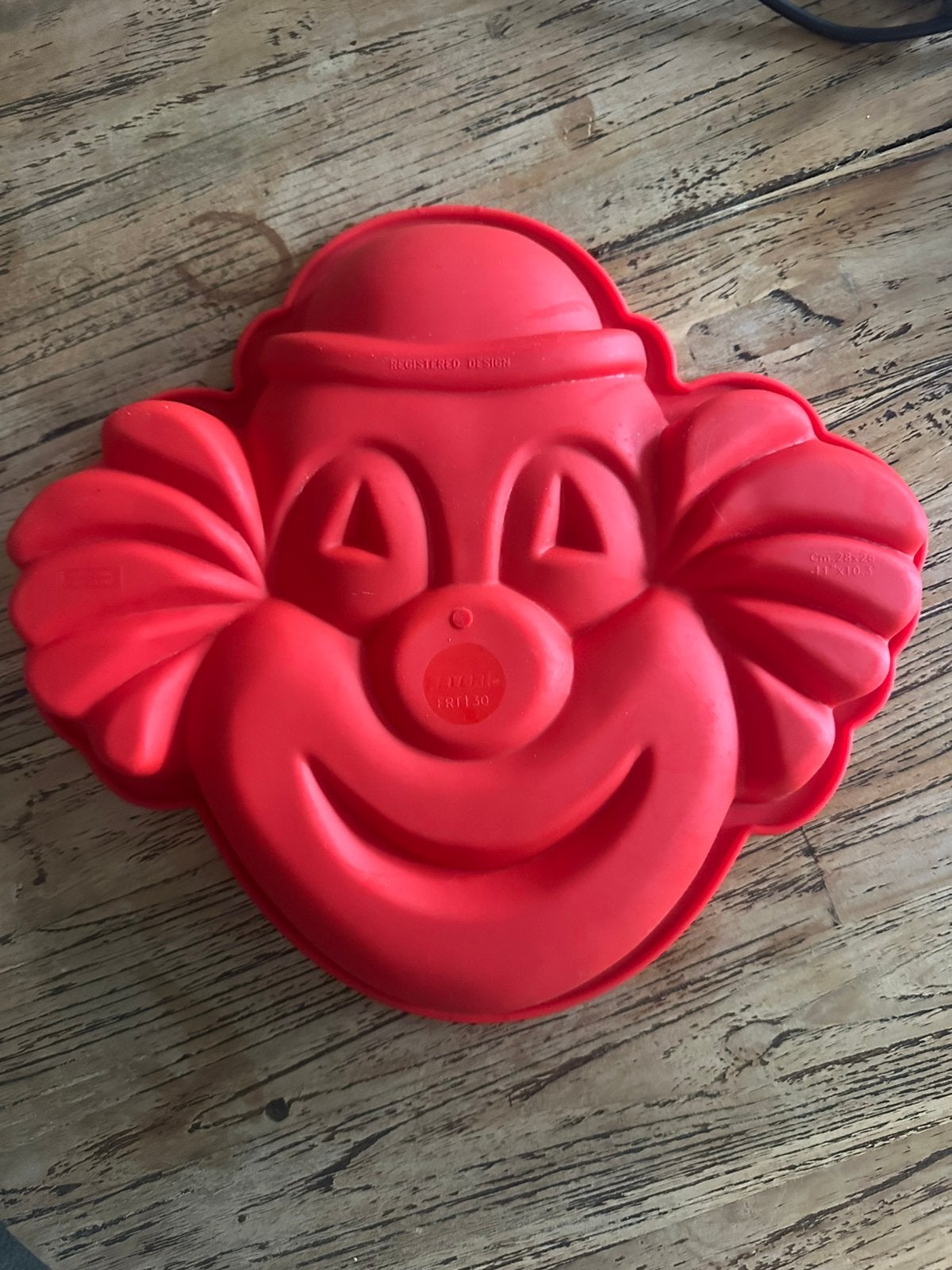 Siliconen bakvorm pavoni FRT130 clown, Ophalen of Verzenden, Zo goed als nieuw, Taarten, Bakvorm