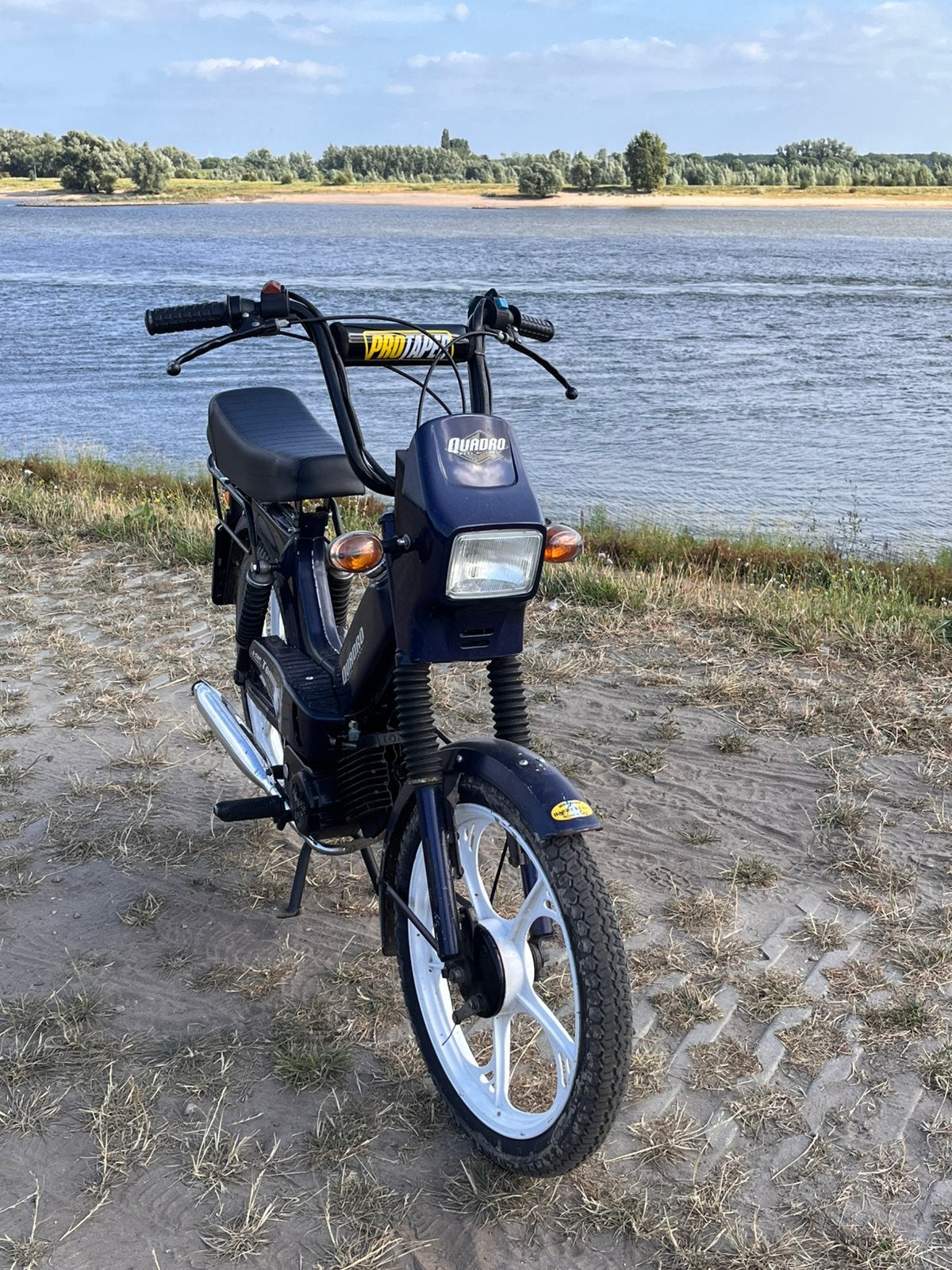 Tomos Quadro, Fietsen en Brommers, Ophalen, Zo goed als nieuw, Quadro