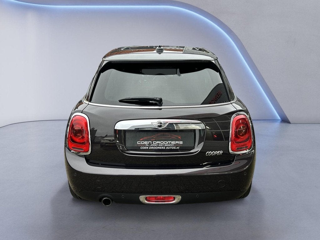 Mini Cooper 1.5 Chili Serious Business /Apple & Android Carp, Auto's, Voorwielaandrijving, 136 pk, Gebruikt, Bruin