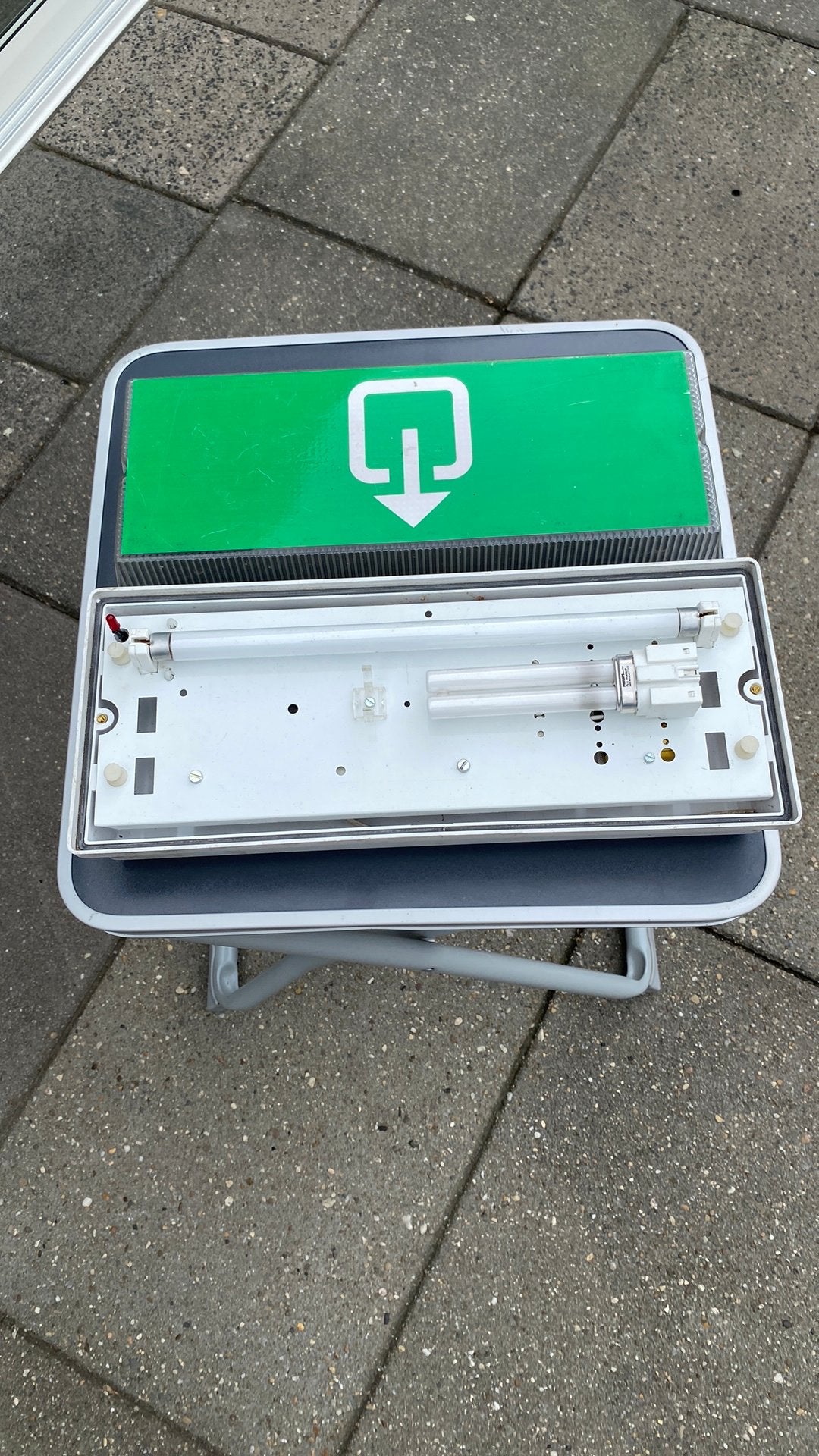 Noodverlichting, Doe-het-zelf en Verbouw, Bouwverlichting, Ophalen of Verzenden, Gebruikt, Minder dan 50 watt