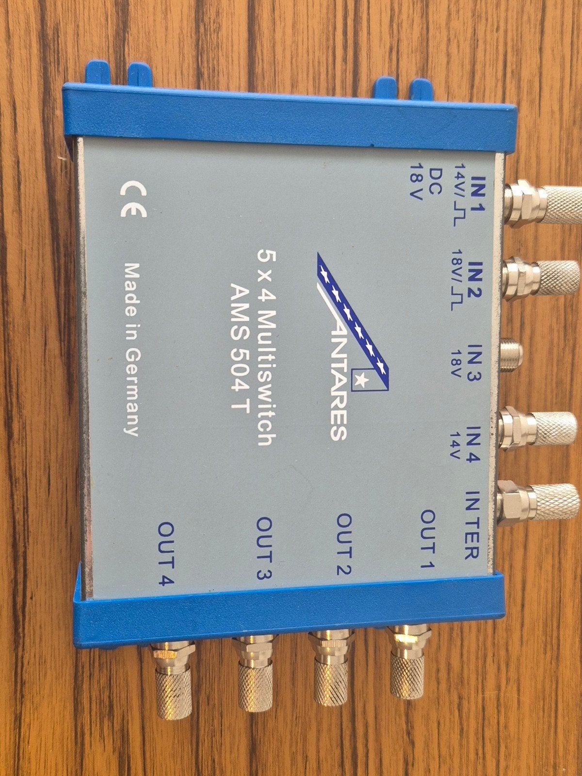Antares 5x4 Multiswitch AMS 504 T - Made in Germany, Audio, Tv en Foto, Schotelantennes, Ophalen of Verzenden, Gebruikt, (Schotel)antenne-accessoires