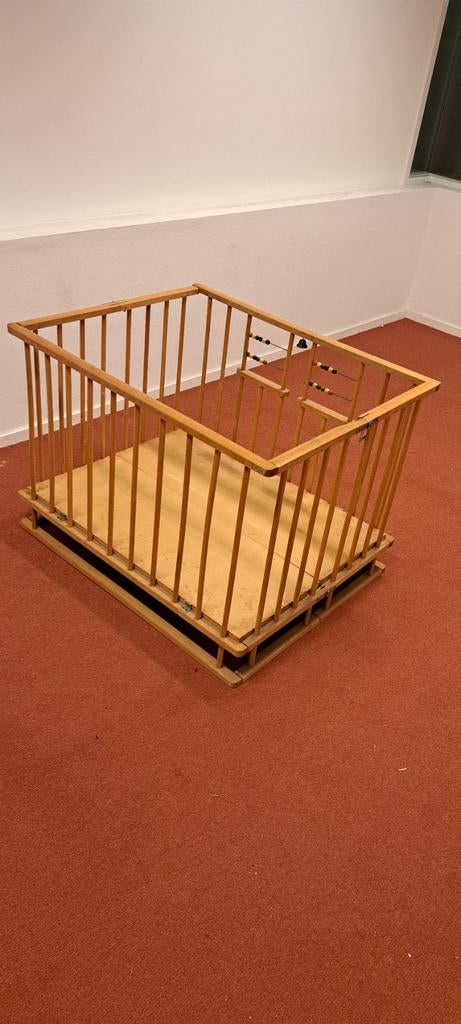 Vintage inklapbare houten babybox / grondbox, Kinderen en Baby's, Boxen, Ophalen of Verzenden, Gebruikt